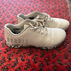 Nobull flower-sole trainers size 11.5